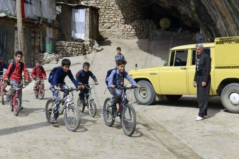 فیلم کوتاه «دوچرخه آبی»